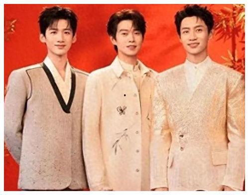 娱乐吃瓜博主起名字,跟随吃瓜博主探寻明星幕后故事 第3张 娱乐吃瓜博主起名字,跟随吃瓜博主探寻明星幕后故事 第3张