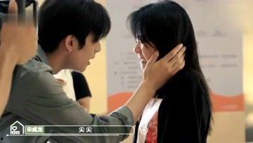 娱乐吃瓜酱爱上一个人,一场意外的爱情盛宴 第3张 娱乐吃瓜酱爱上一个人,一场意外的爱情盛宴 第3张